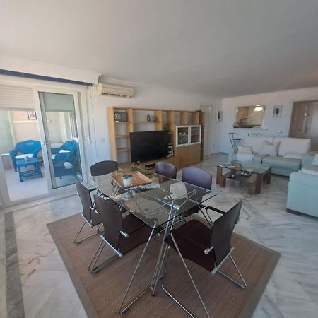Beachfront Complex El Coloso Views,Pools,Parking Benalmadena Costa المظهر الخارجي الصورة