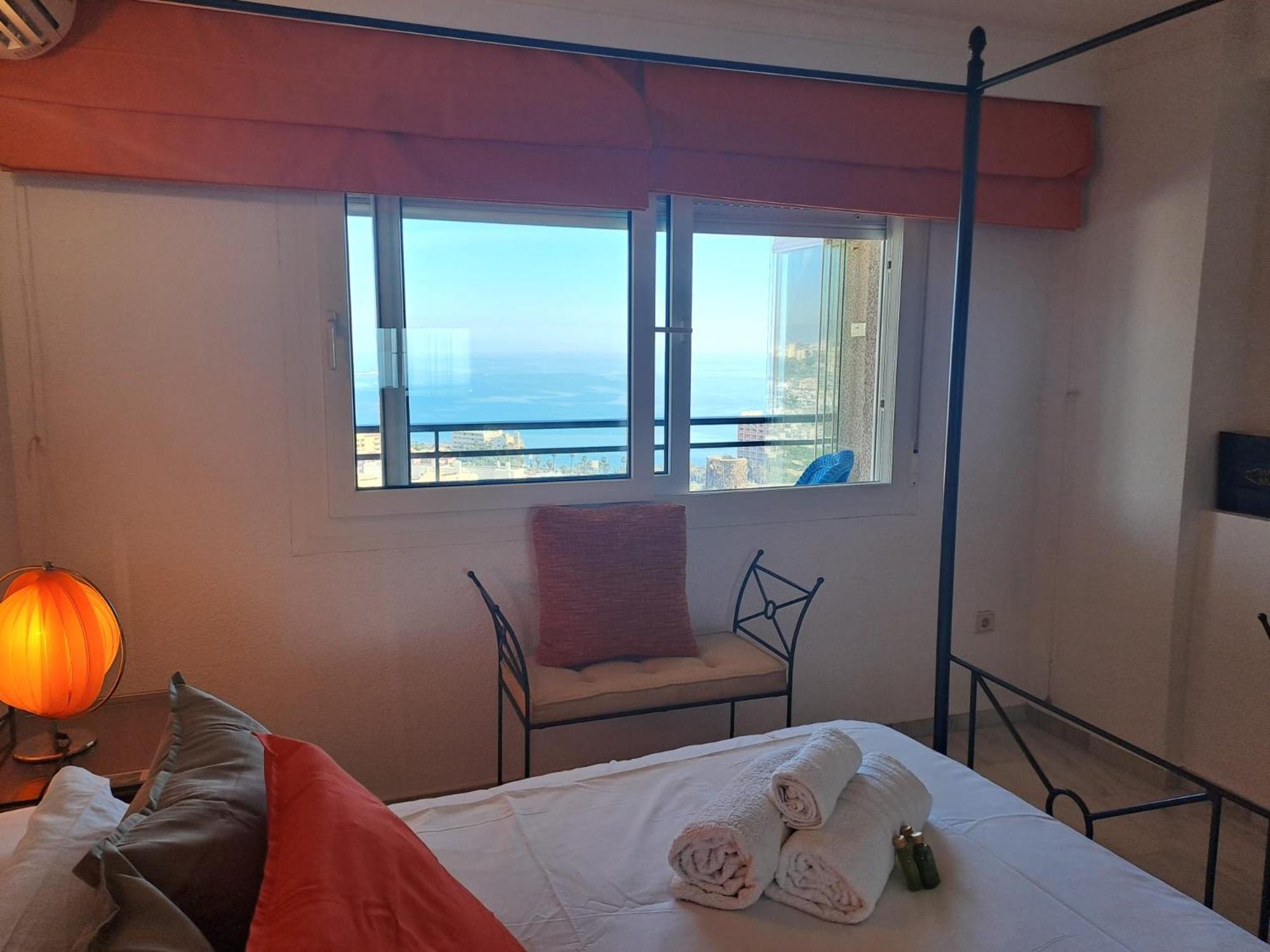 Beachfront Complex El Coloso Views,Pools,Parking Benalmadena Costa المظهر الخارجي الصورة